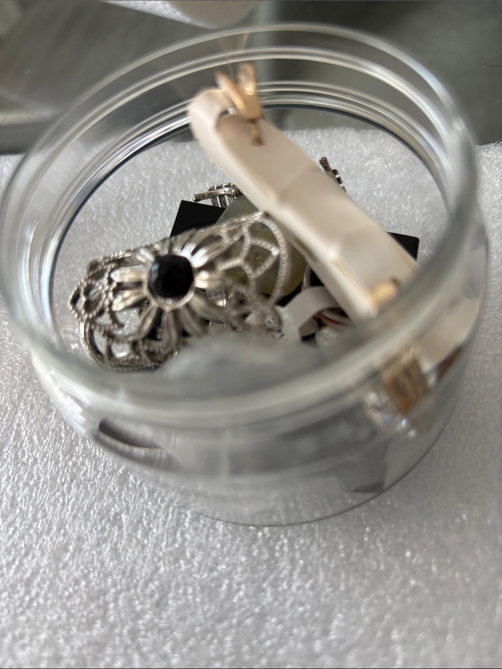 Silver Filigree ring 7  Black Center Stone mystery jar jewelry
